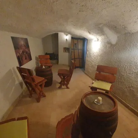 Servita Vendeghaz Pensiune Eger